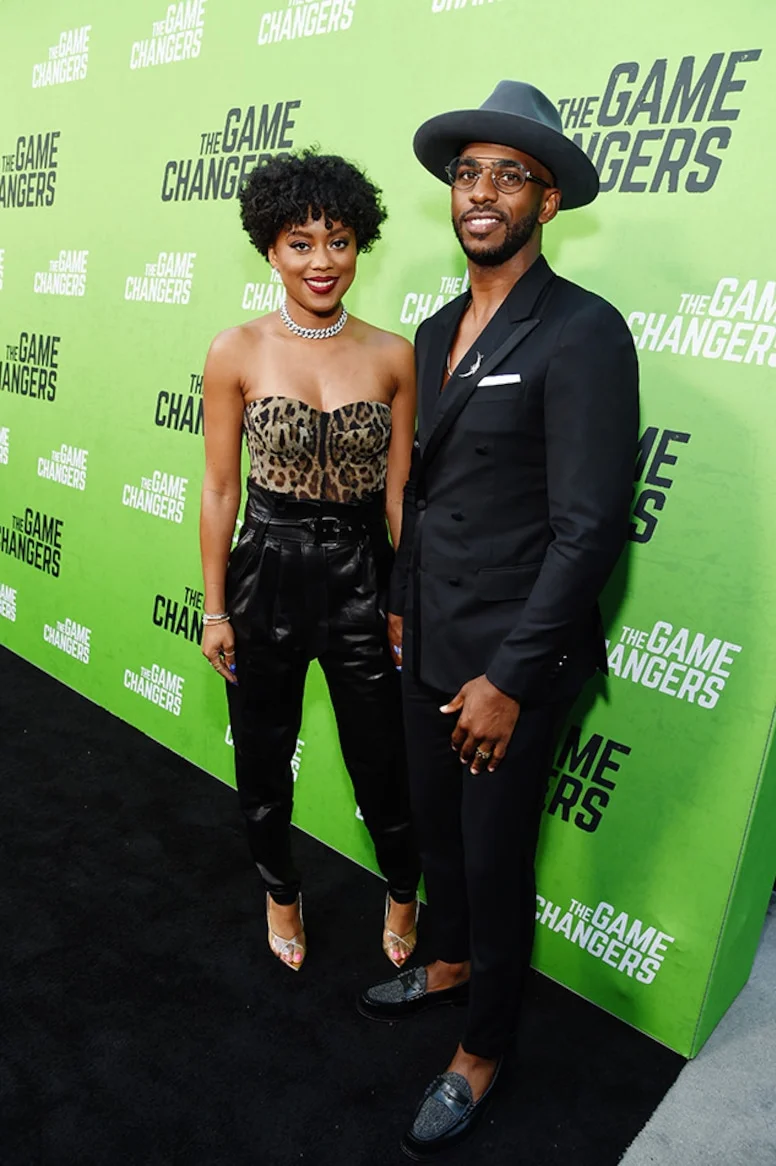 精神小妹系列演员活动照片